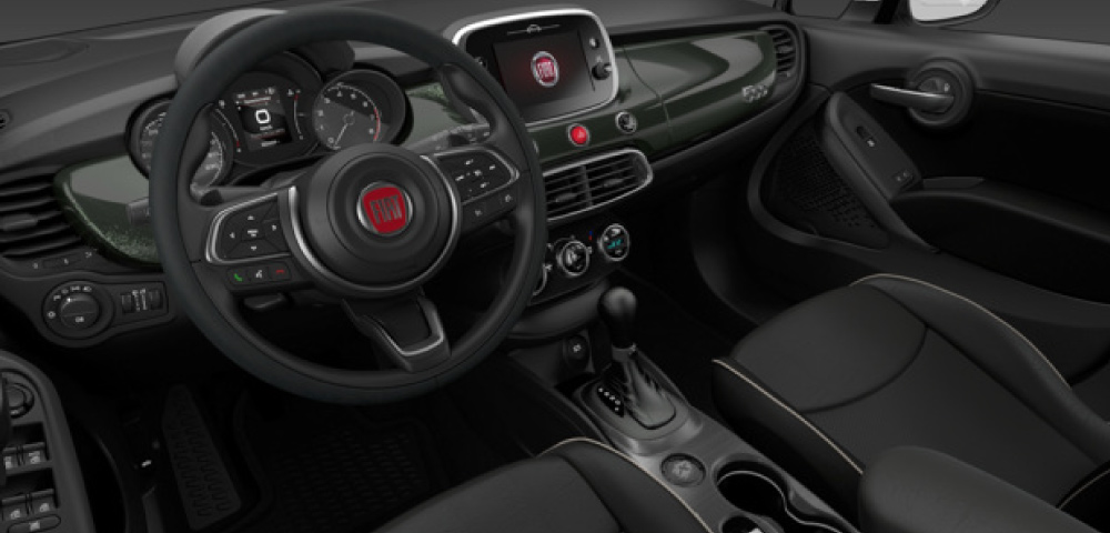 Fiat 500X interni modello 2021